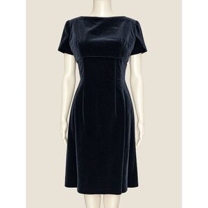 Vintage 60s Vicky Vaughn Black Velvet Overlay Wiggle Dress 11